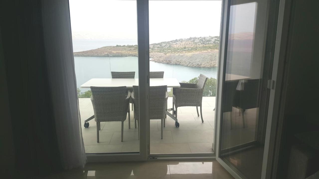 Apartamento Mayana Cesarica Exterior foto